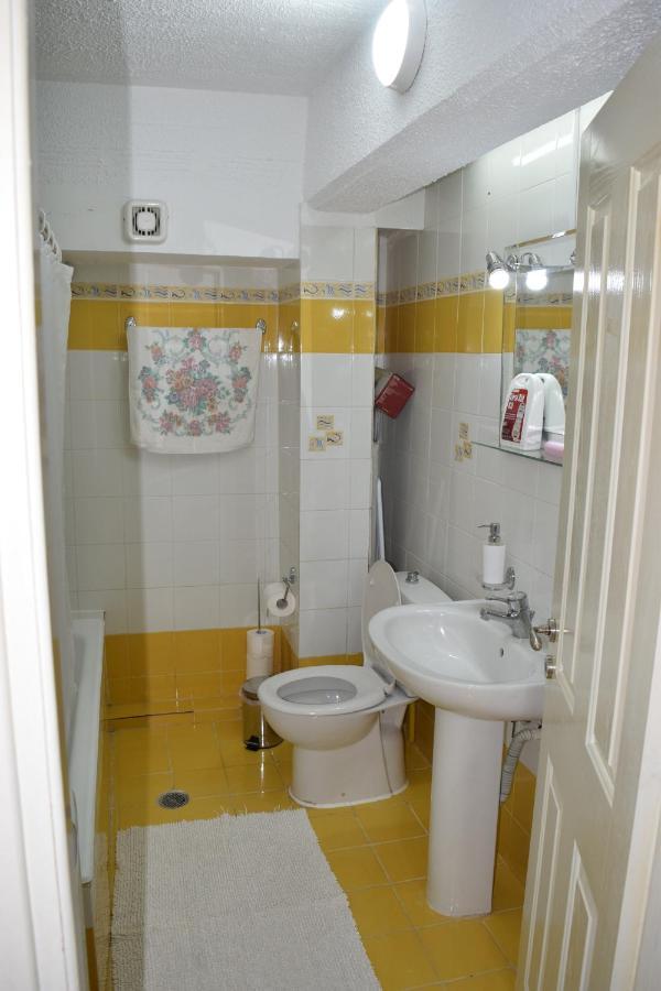 Venetsanou Ketsea 77 Apartment Kalamata Exterior photo